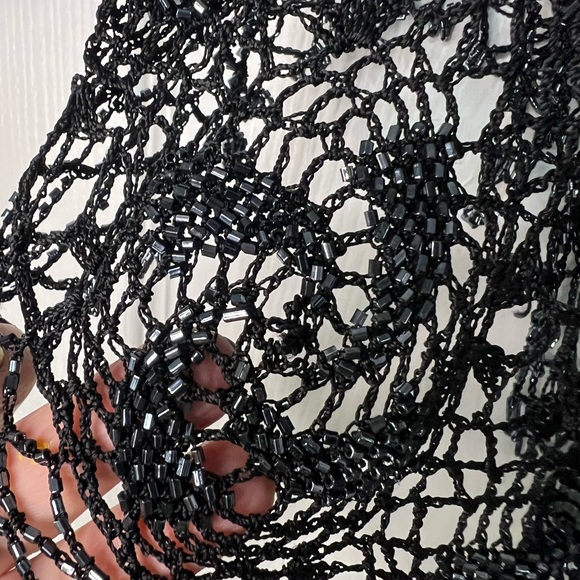 Gorgeous Black Beaded And Lace Shawl. - Picture 4 of 8